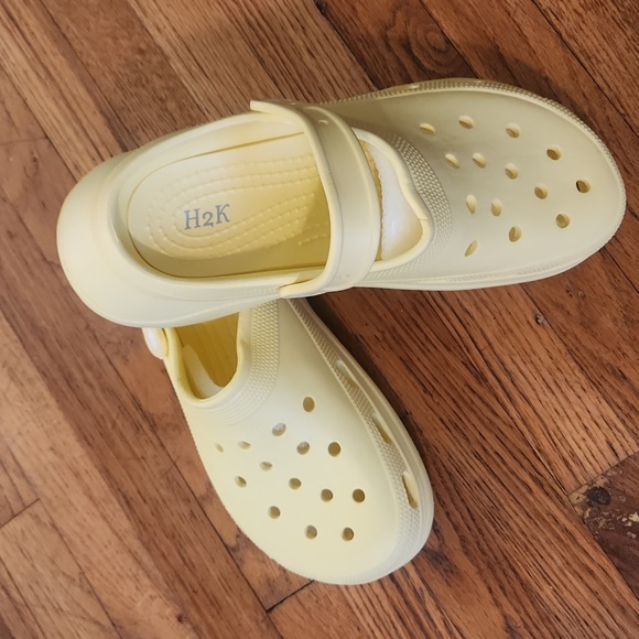 H2K crocks size 8 Unisex - Picture 3 of 6